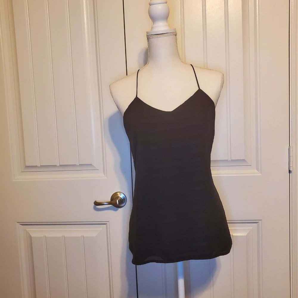 Express Reversible Camisole - Picture 5 of 7